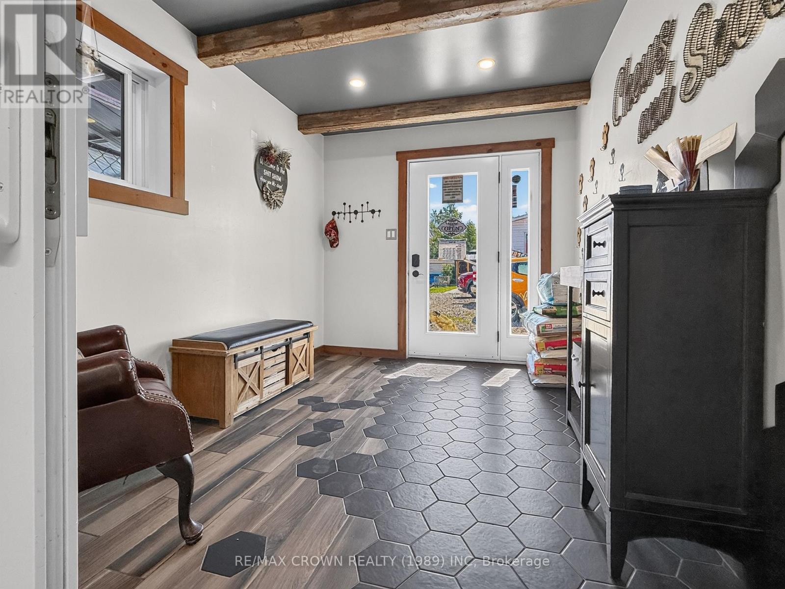 21 CLOUTIER ROAD S - Image 40