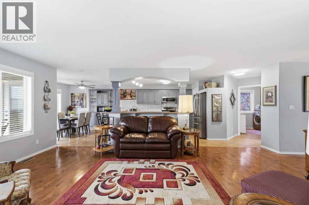 83 Irving Crescent - Photo 12