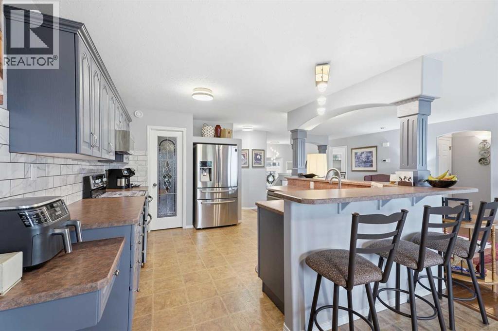 83 Irving Crescent - Photo 6