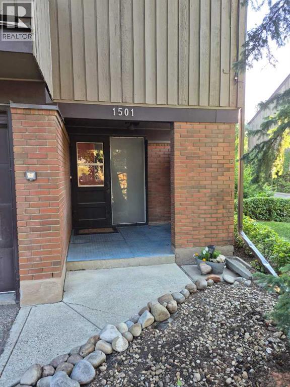 #1501 9803 24 Street SW - 1