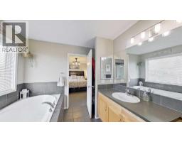 17 Sunset Heights, Cochrane, AB T4C0C7 Photo 26