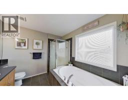 17 Sunset Heights, Cochrane, AB T4C0C7 Photo 25