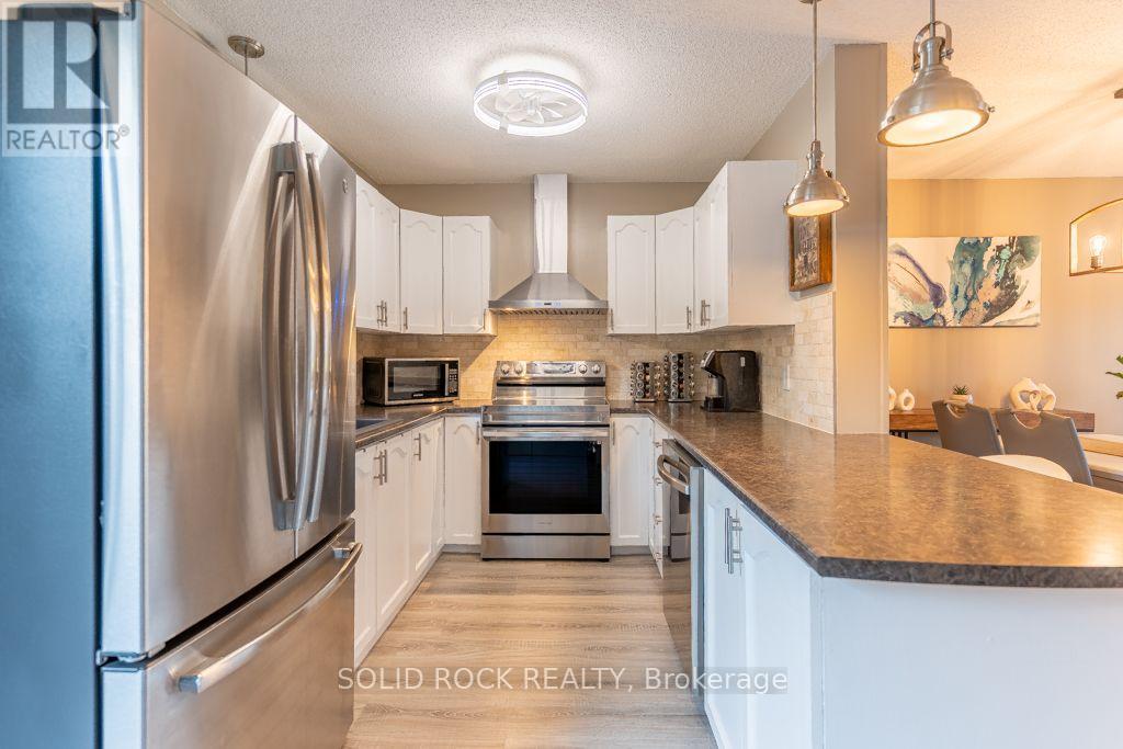 733 MORRIS STREET - 18