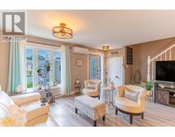 Family room - 733 Morris Street, Clarence Rockland, ON K4K1M9 Photo 7