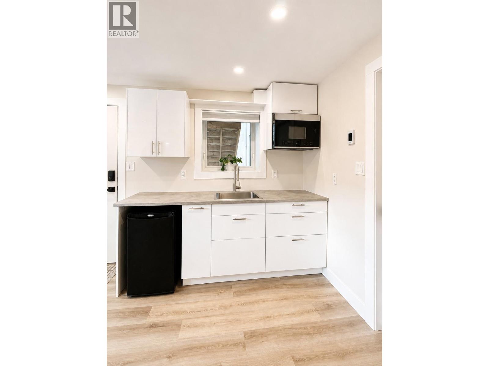 1922 Glen Gary Drive - 37