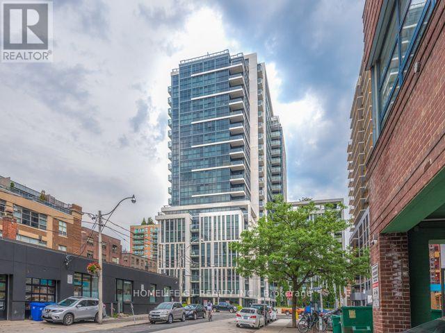 Photo of 400 Adelaide Street