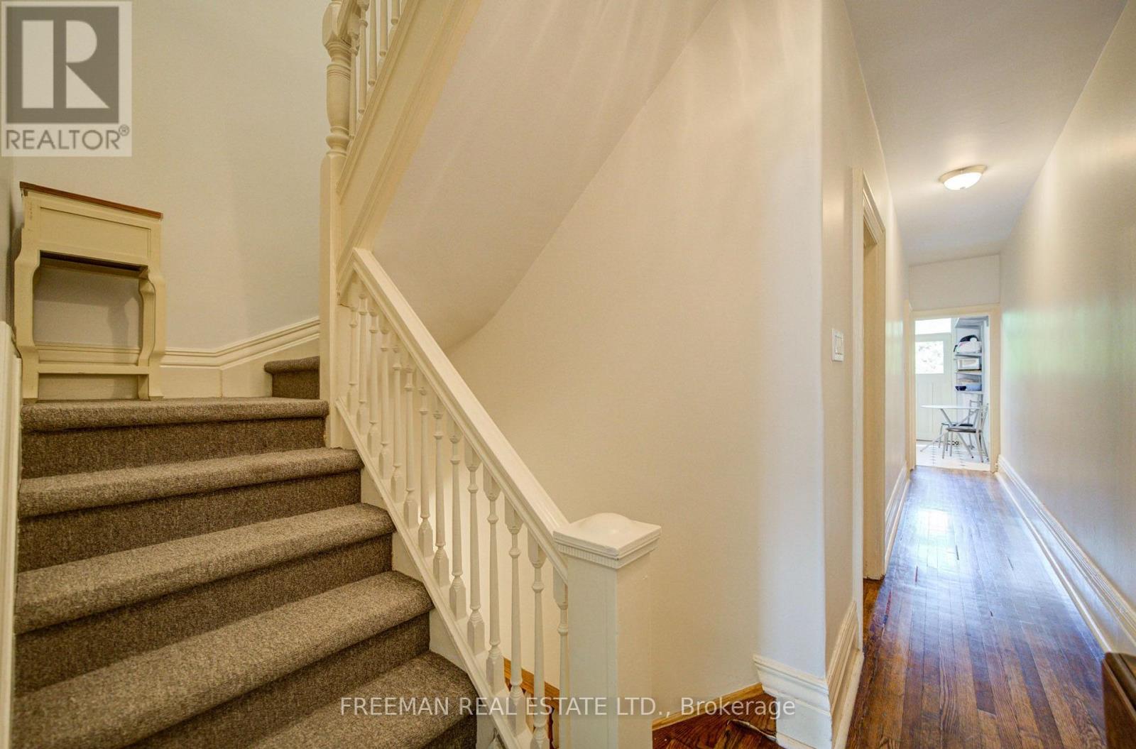 63 SUSSEX AVENUE - 18