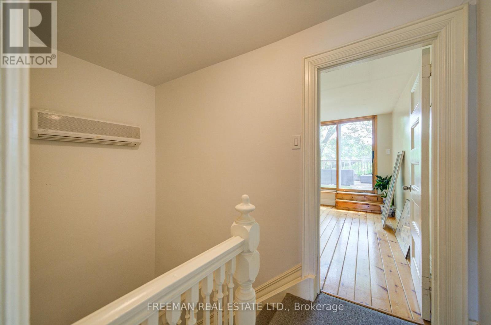 63 SUSSEX AVENUE - 28