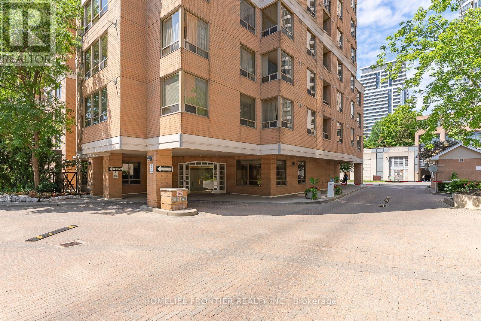 #PH12 88 GRANDVIEW WAY - 19