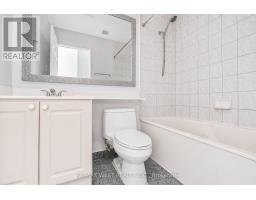 Bathroom - Ph103 - 8 Lee Centre Drive, Toronto, ON M1H3H8 Photo 6