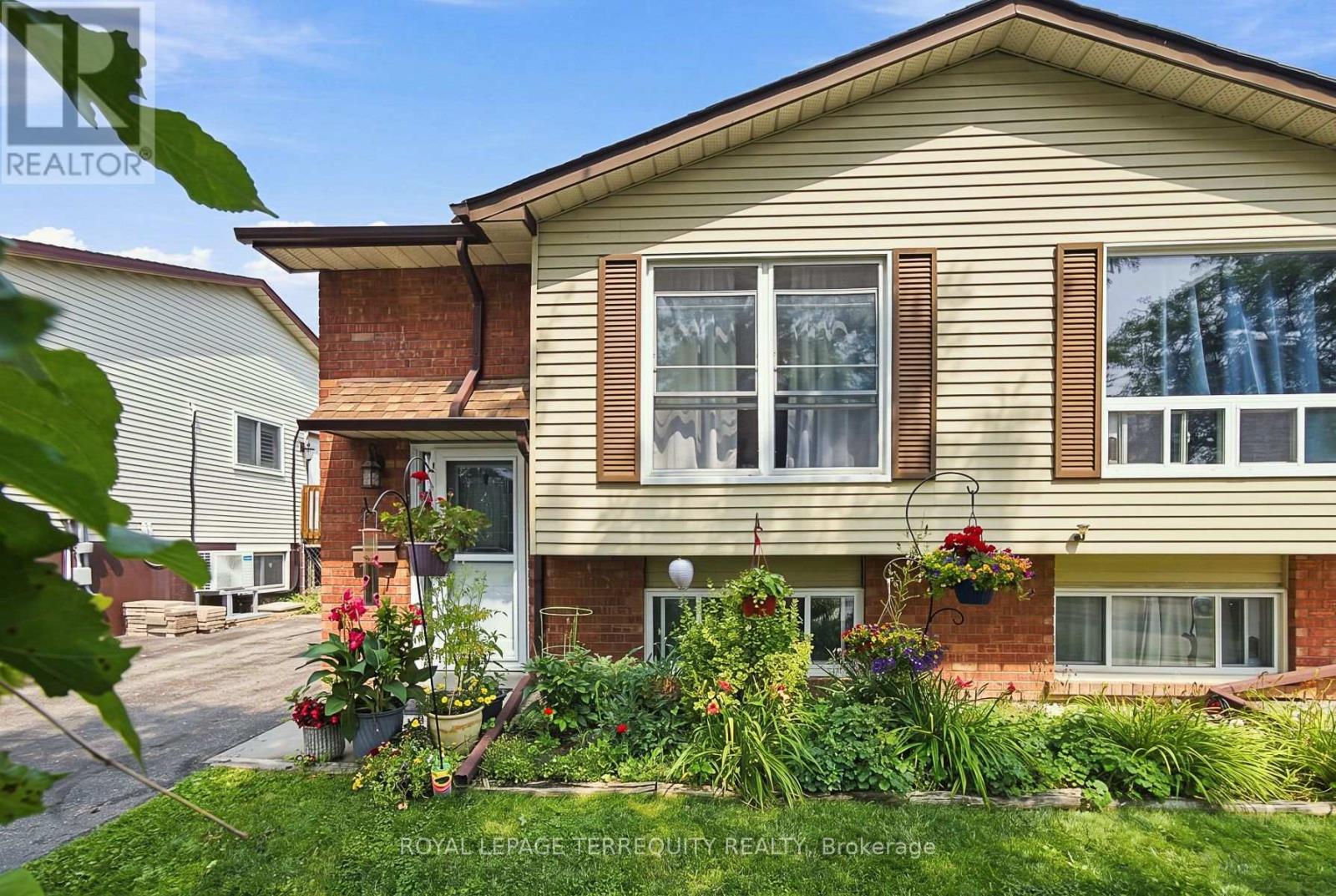224 MEDINA COURT - 1