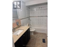 32 Conlins Road E, Toronto, ON M1C1C3 Photo 8