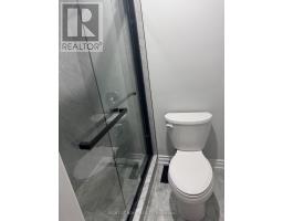 32 Conlins Road E, Toronto, ON M1C1C3 Photo 9