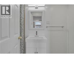 144 Benziger Lane, Stoney Creek, ON L8E6G6 Photo 42