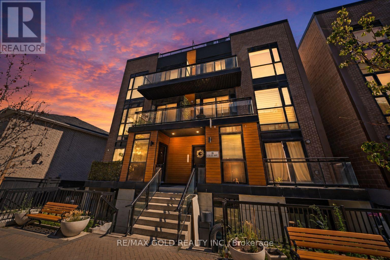 Photo of 18 Coles Avenue