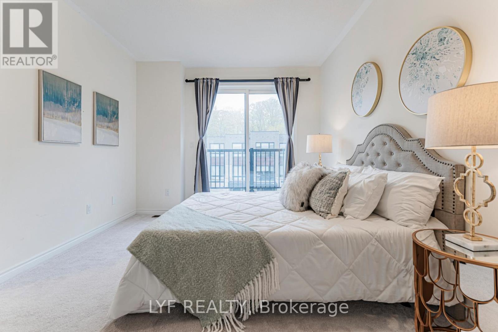 20 LORD MELBORNE STREET - 32