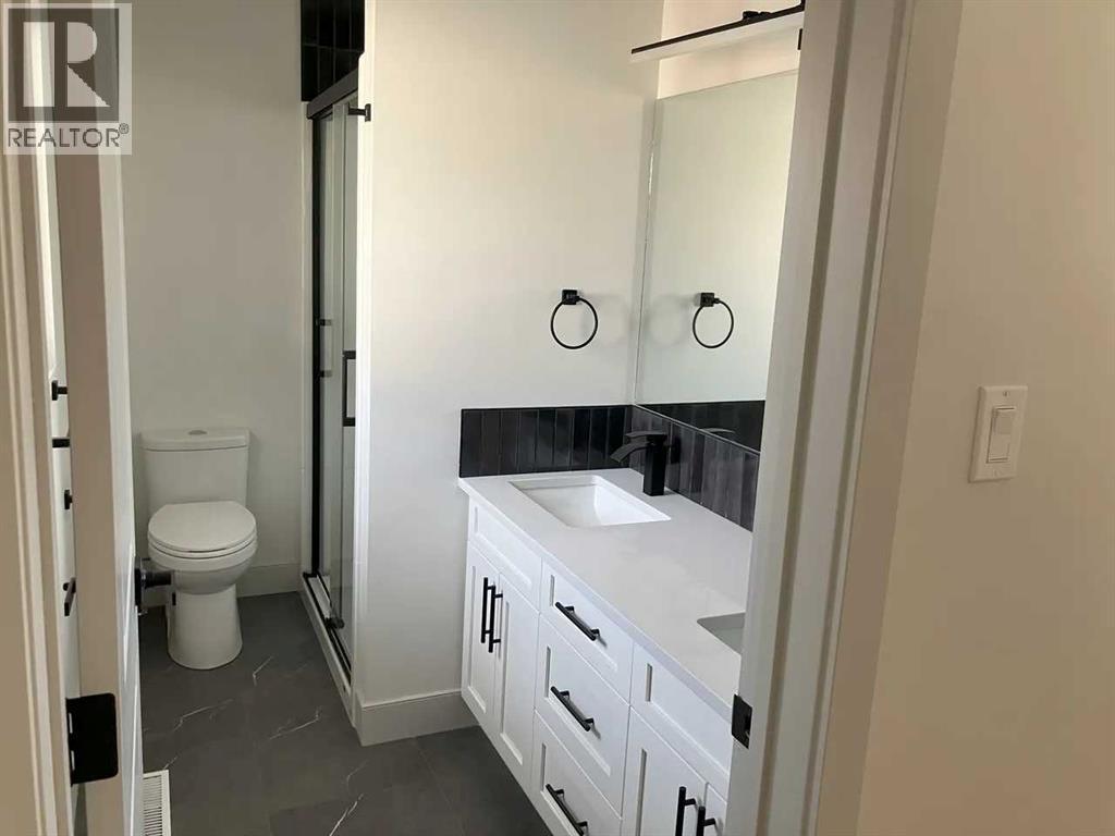404 8 Street Southwest - Photo 14