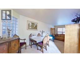 2219 Westmount Road NW - photo 9