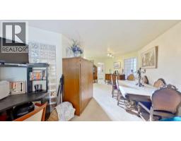 2219 Westmount Road NW - photo 11