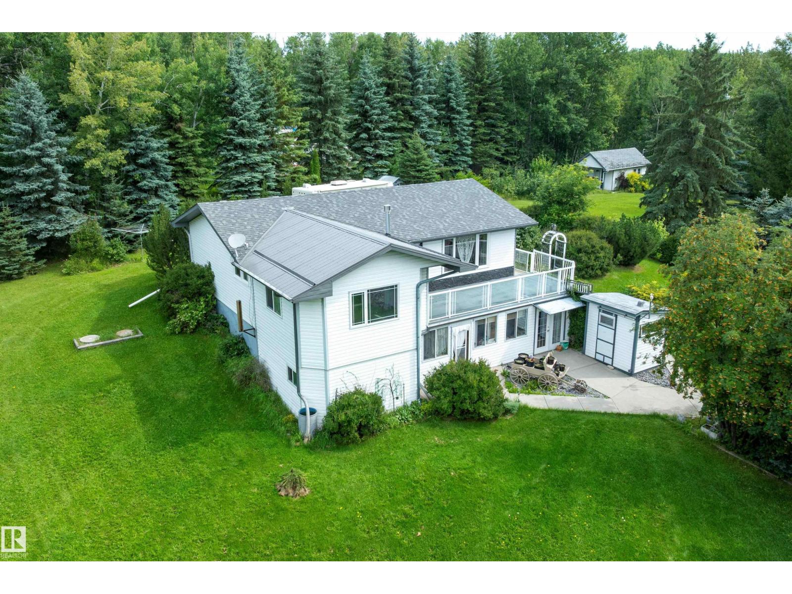 #104 52502 RGE ROAD 25 - 1