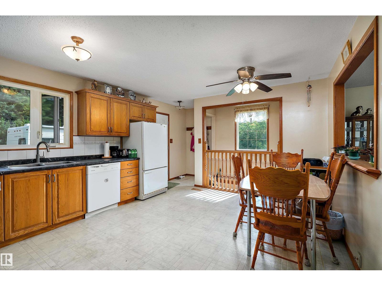 #104 52502 RGE ROAD 25 - Image 11