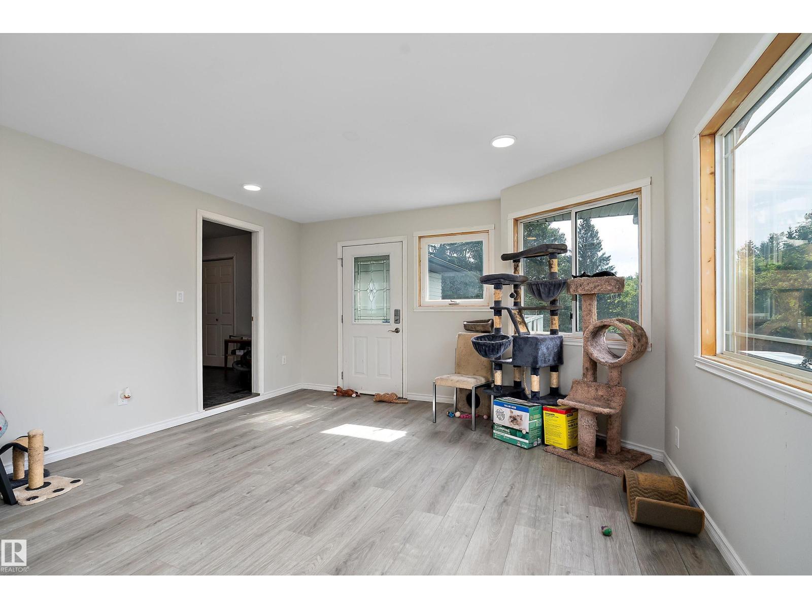 #104 52502 RGE ROAD 25 - Image 19