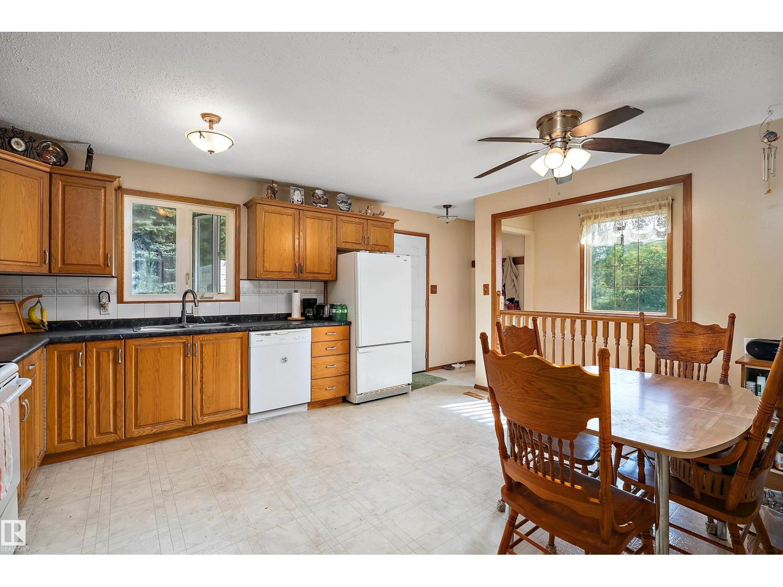 #104 52502 RGE ROAD 25 - Image 8