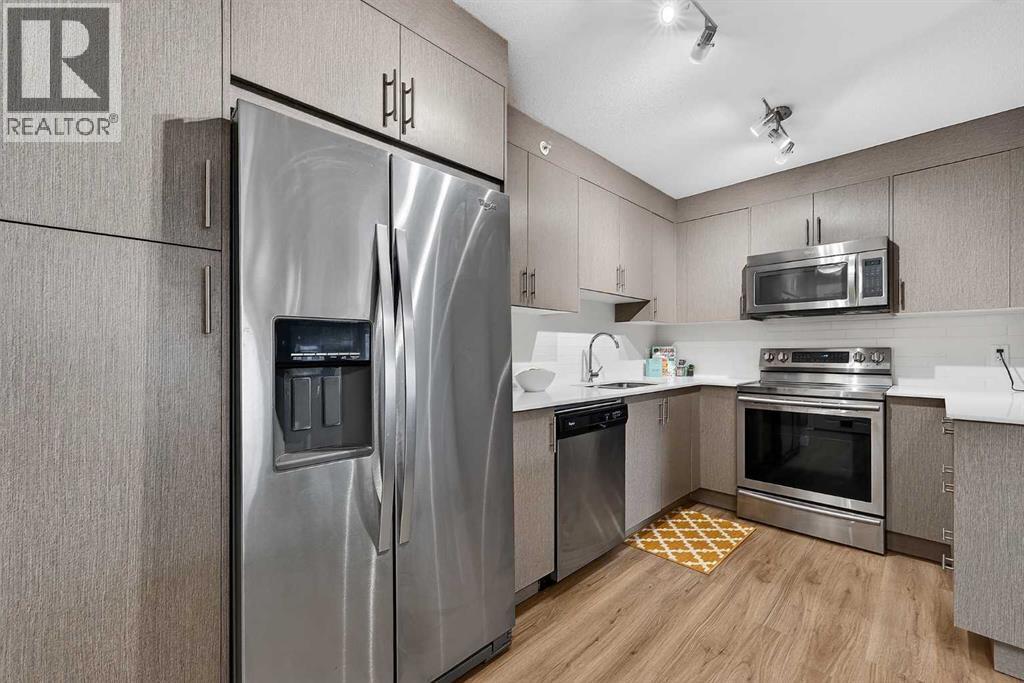 302 Skyview Ranch Drive Northeast - Photo 8