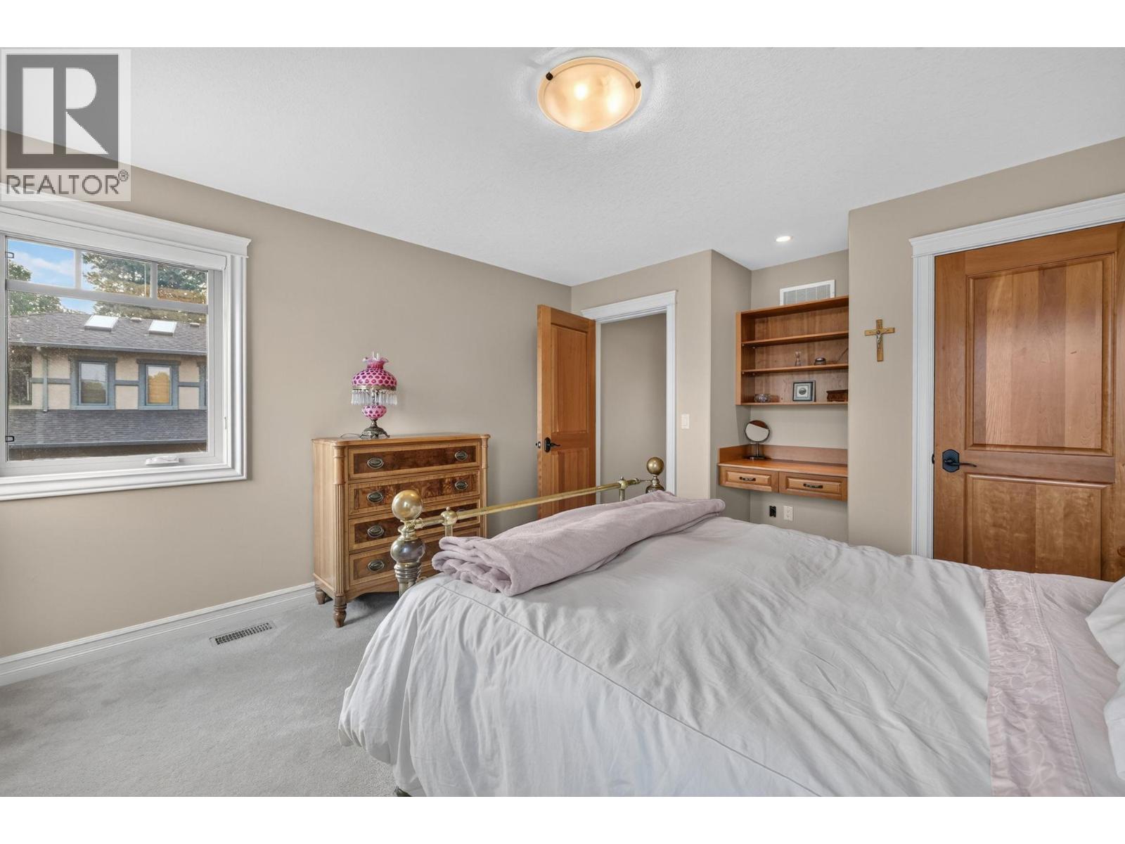 523 Metcalfe Avenue - 39