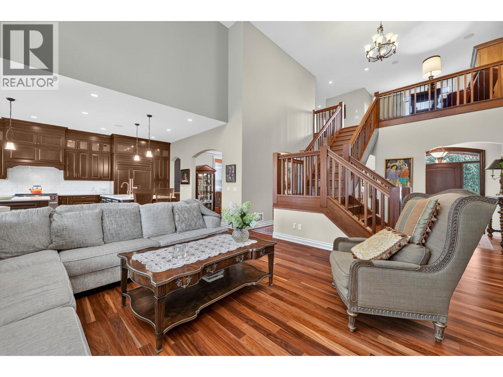 523 Metcalfe Avenue - 6