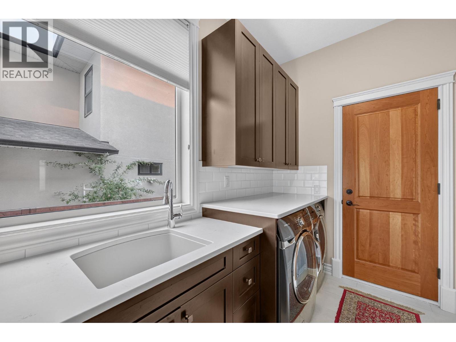 523 Metcalfe Avenue - Image 20