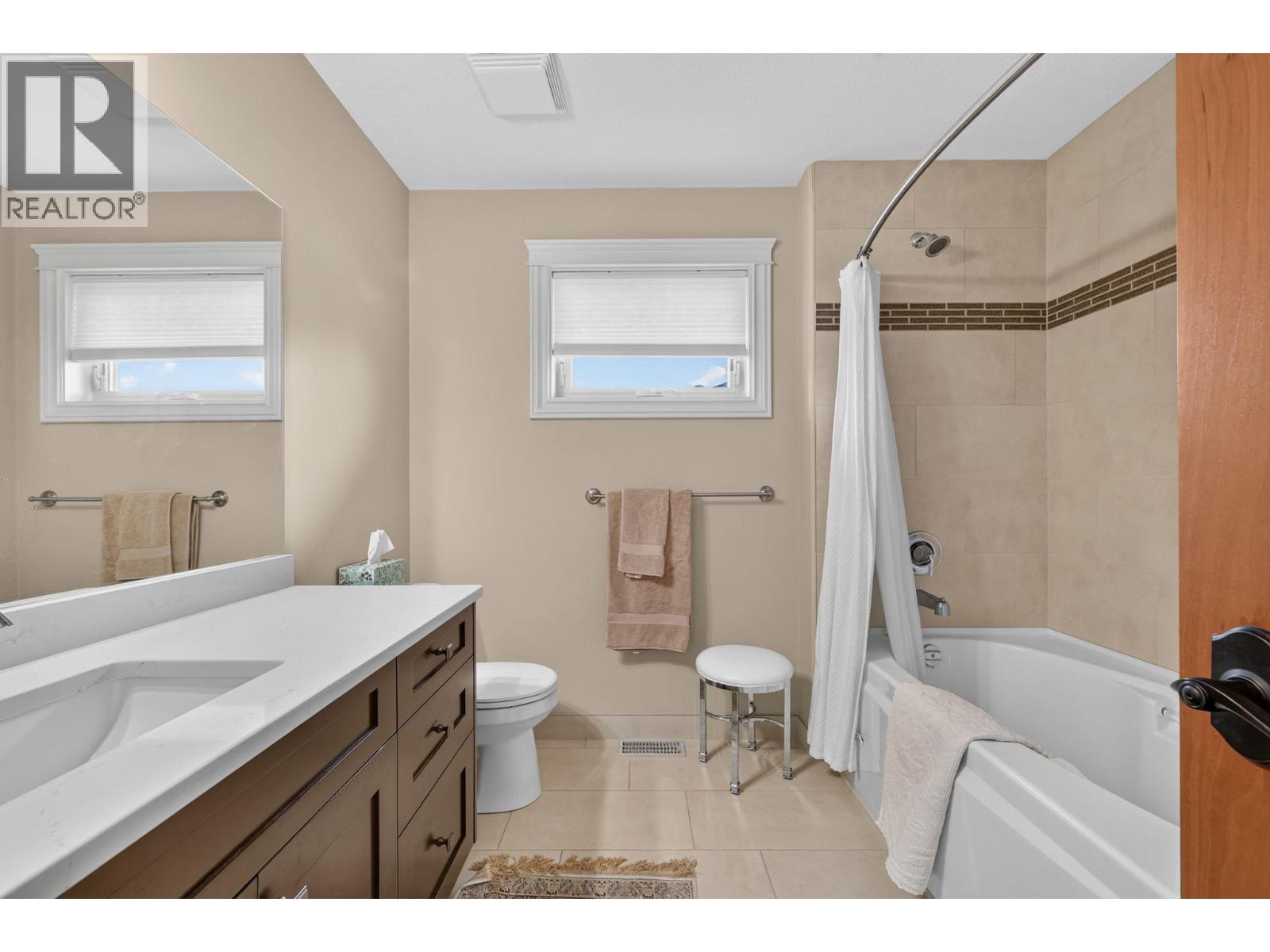 523 Metcalfe Avenue - Image 40