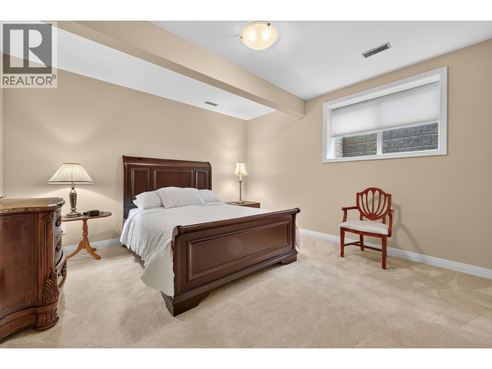 523 Metcalfe Avenue - 46