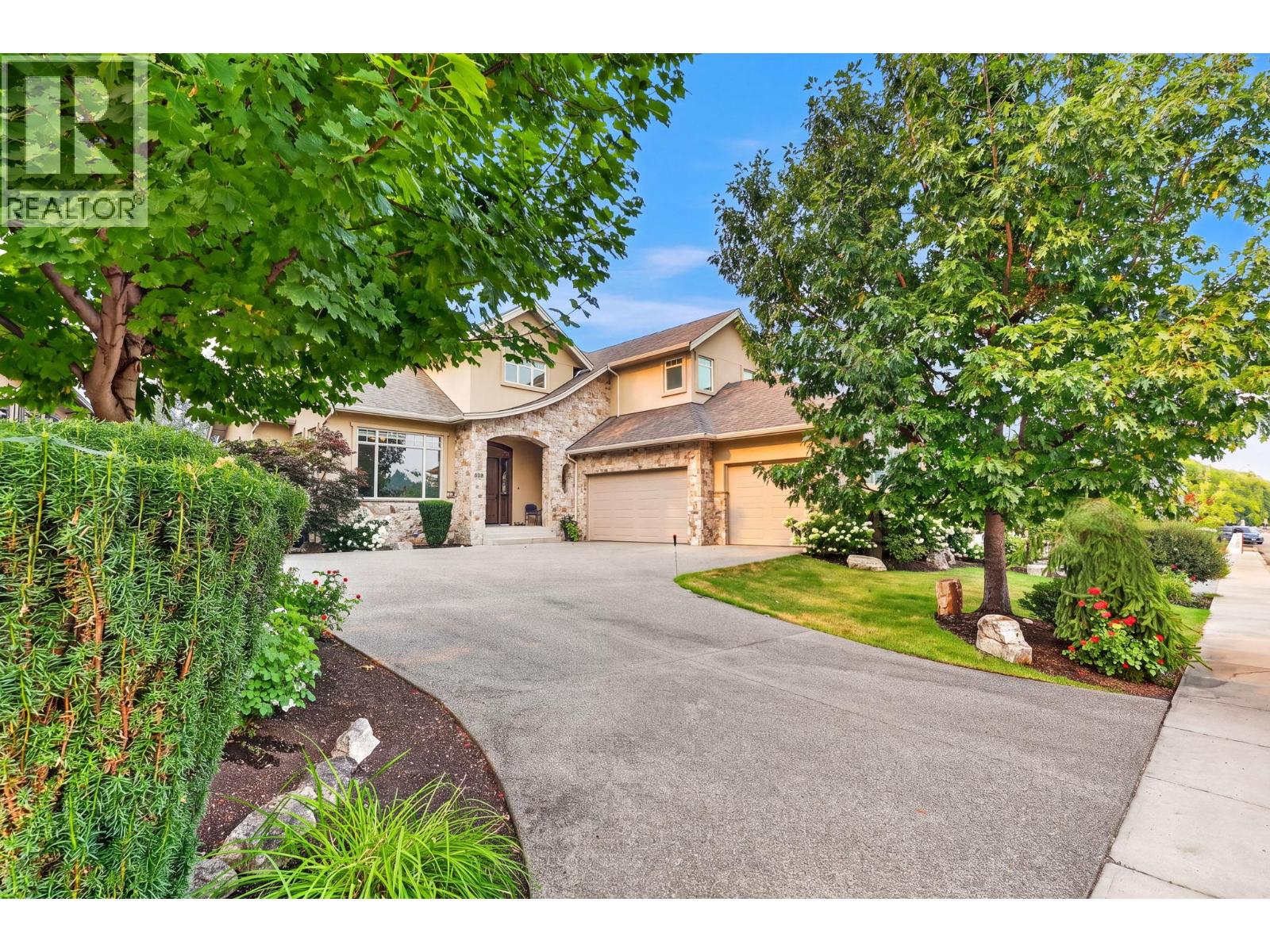 523 Metcalfe Avenue - 55