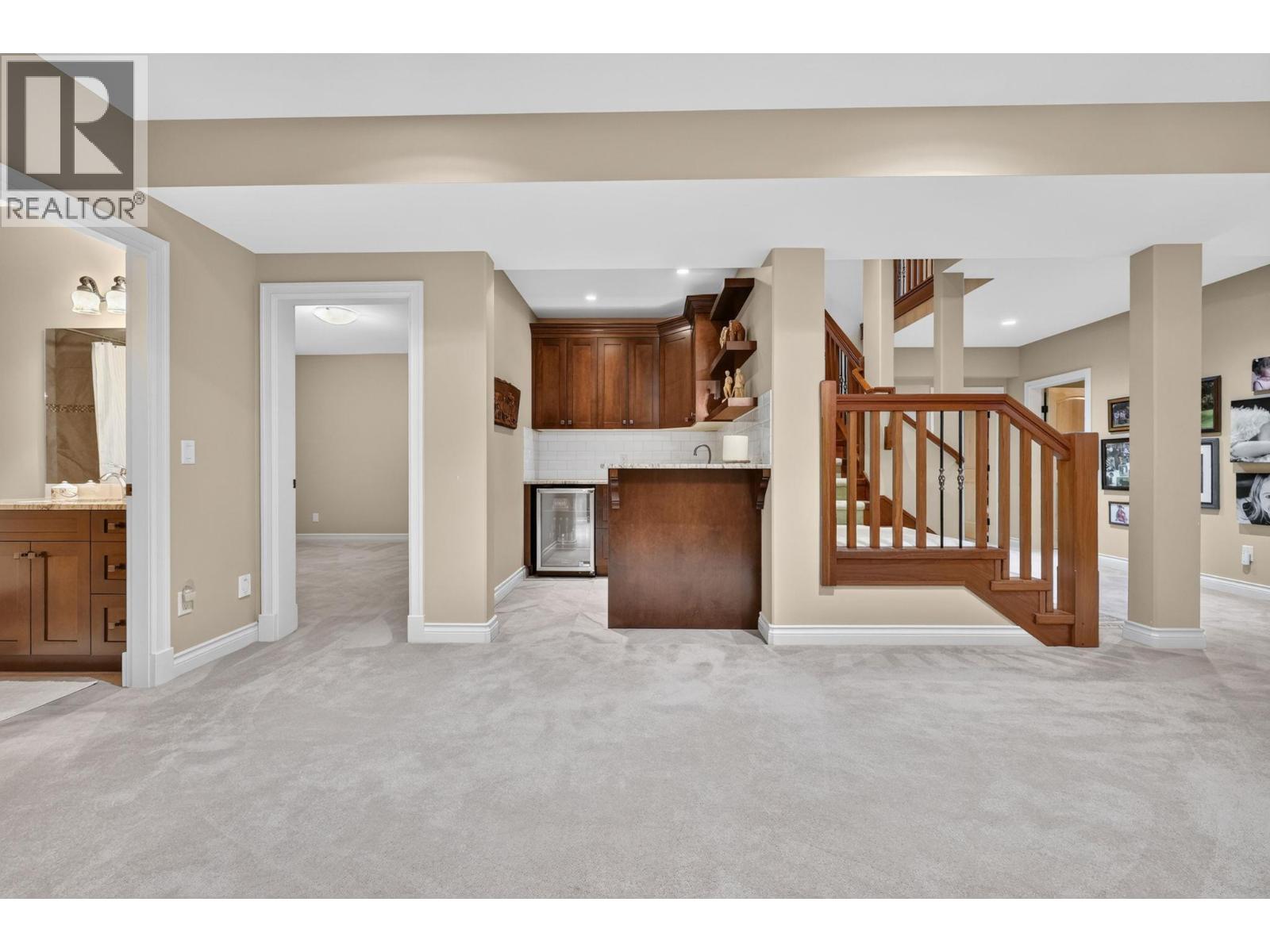 523 Metcalfe Avenue - 43