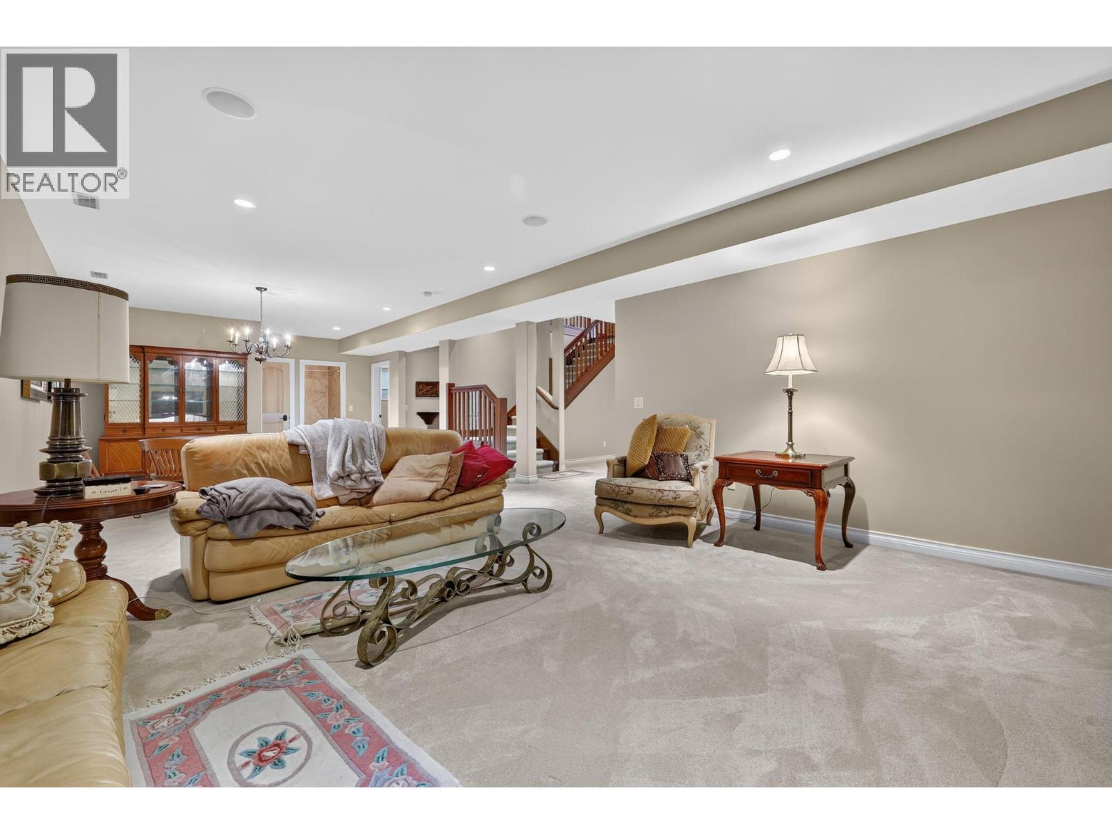 523 Metcalfe Avenue - 41