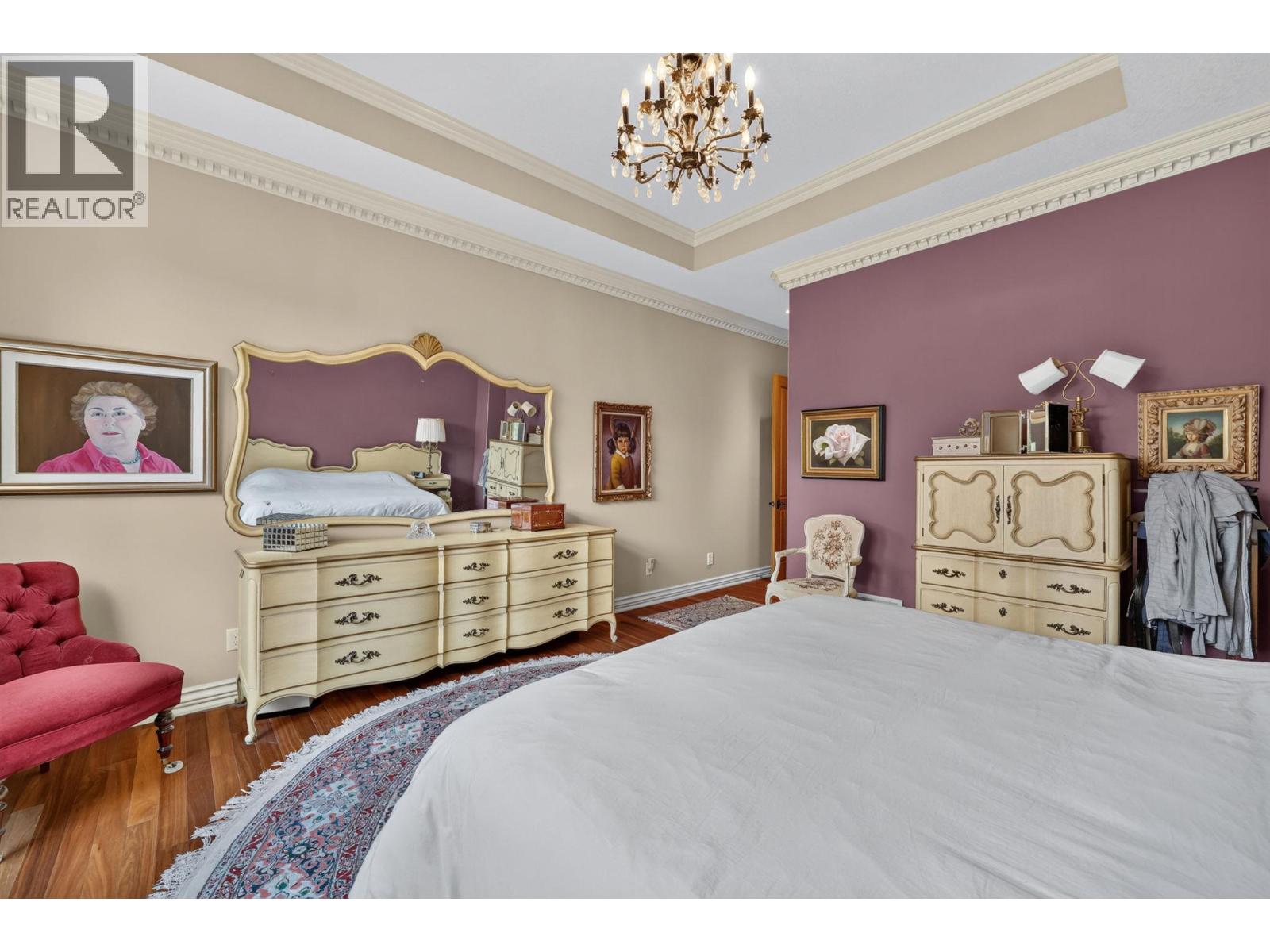 523 Metcalfe Avenue - 27