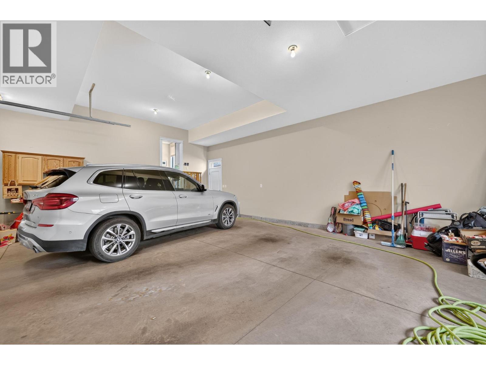 523 Metcalfe Avenue - 67