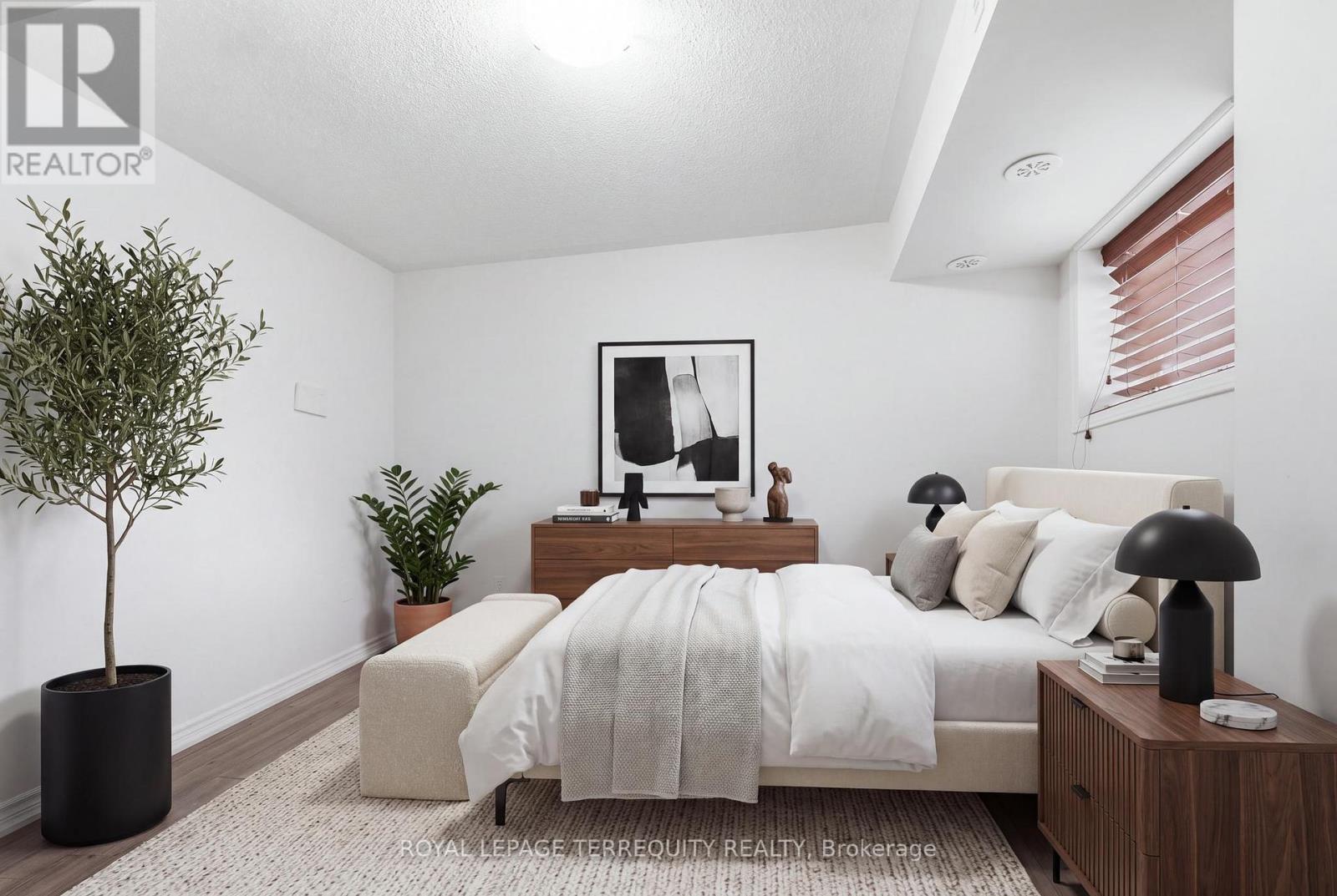 #3 141 ISAAC DEVINS BOULEVARD - 10