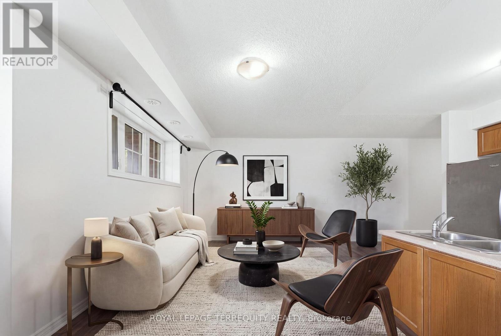 #3 141 ISAAC DEVINS BOULEVARD - 5