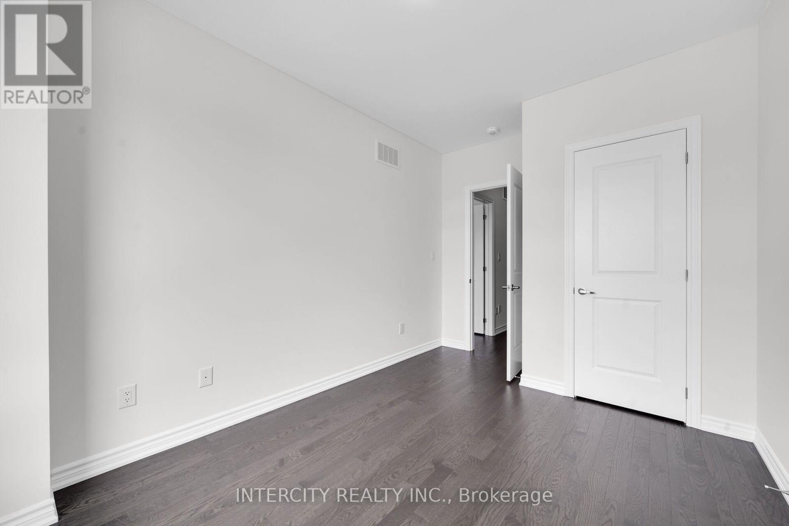 612 GLASGOW ROAD - 24