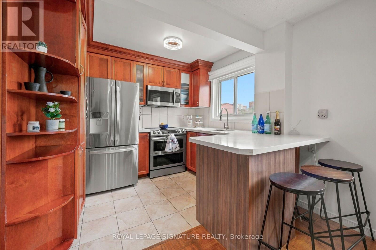#132 1221 DUNDIX ROAD - 18