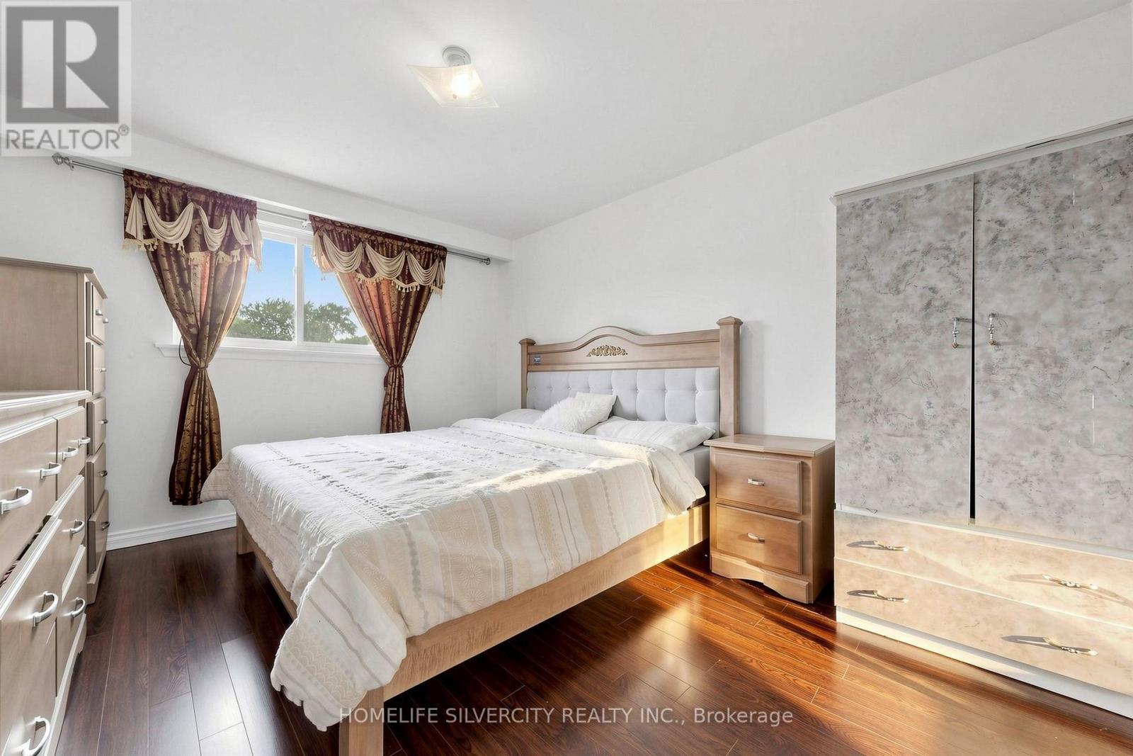 3126 REDBANK CRESCENT - 14