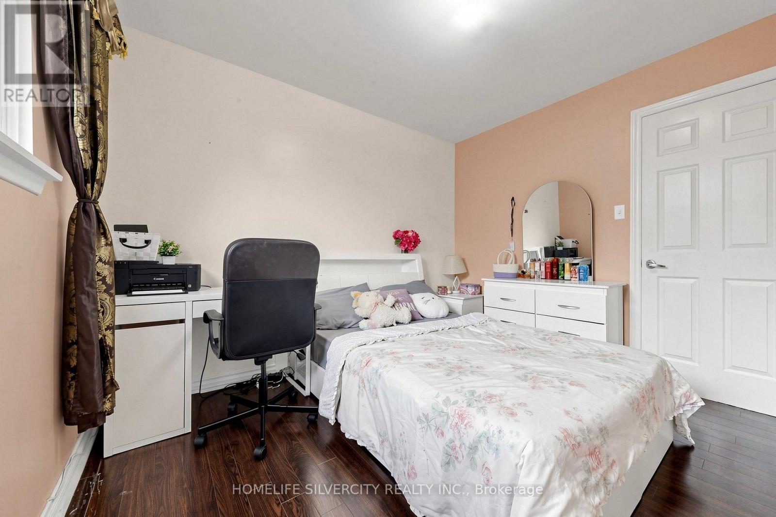 3126 REDBANK CRESCENT - 23