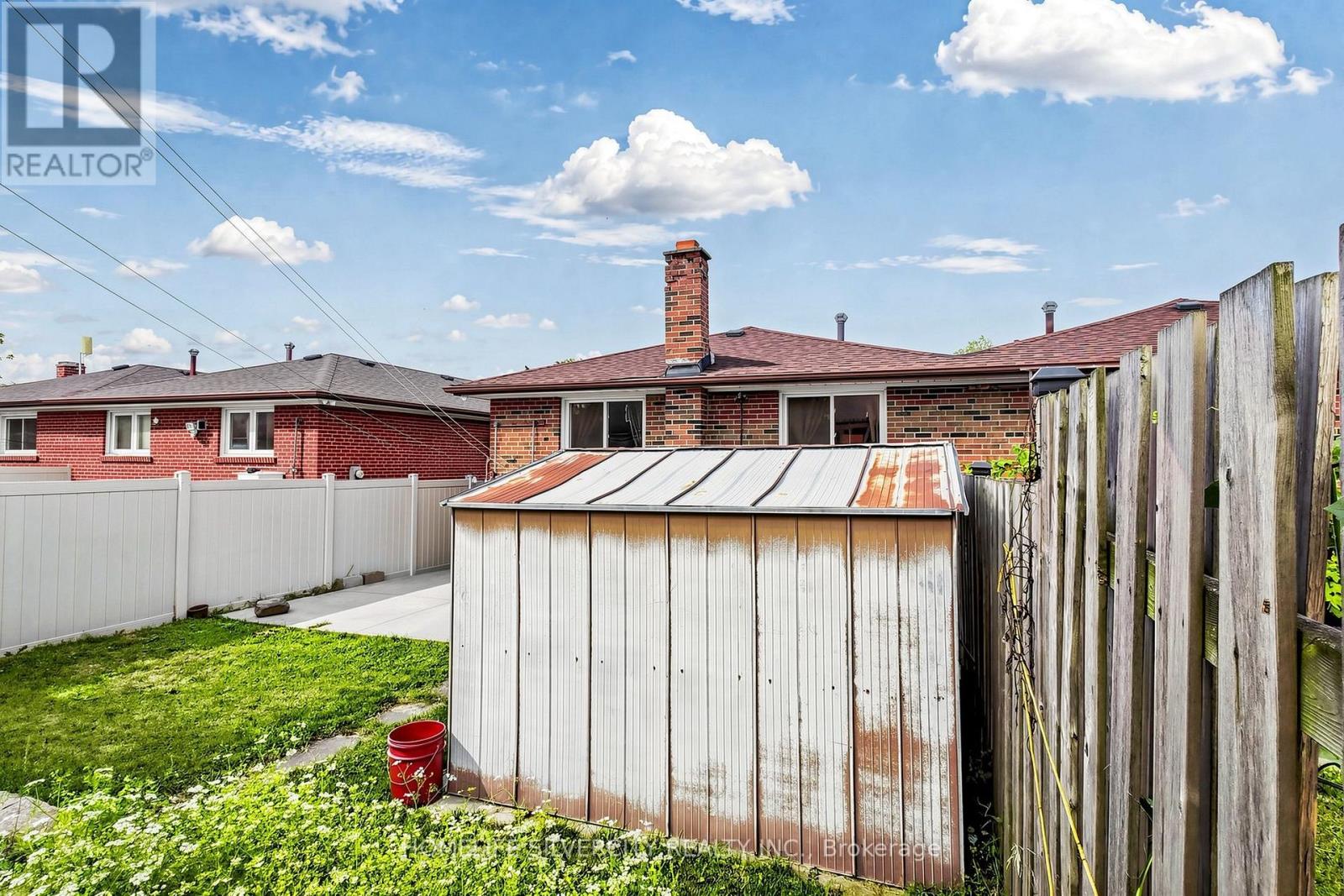 3126 REDBANK CRESCENT - 49