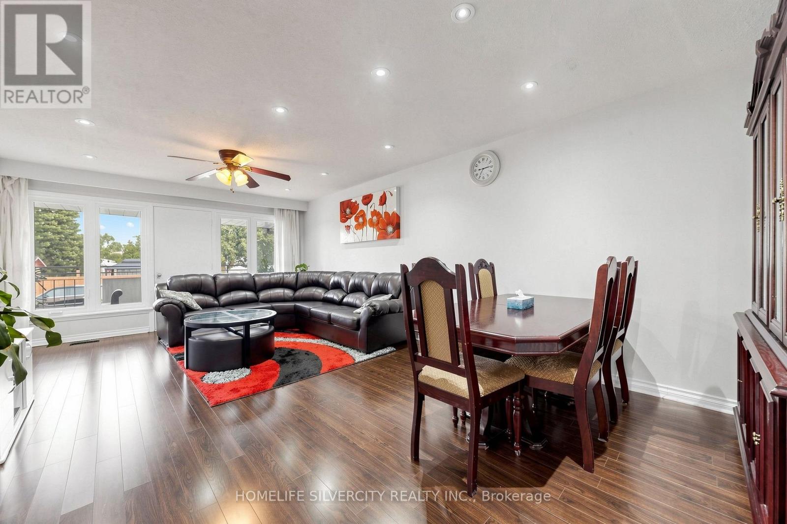3126 REDBANK CRESCENT - 9