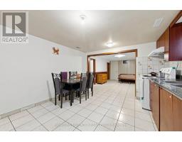 3126 Redbank Crescent, Mississauga, ON L4T1V1 Photo 29