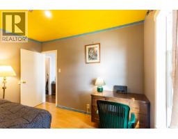 452 Fairford Street W, Moose Jaw, SK S6H1W2 Photo 9
