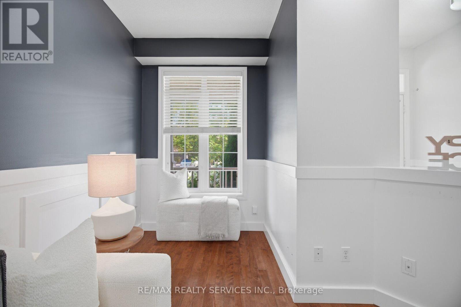 5 WESTHAMPTON WAY - 11