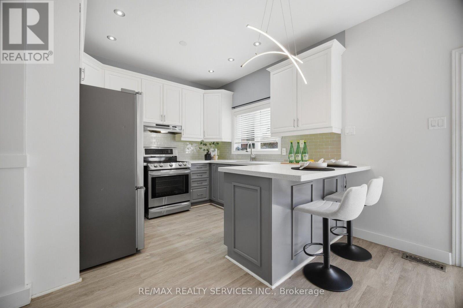 5 WESTHAMPTON WAY - 2